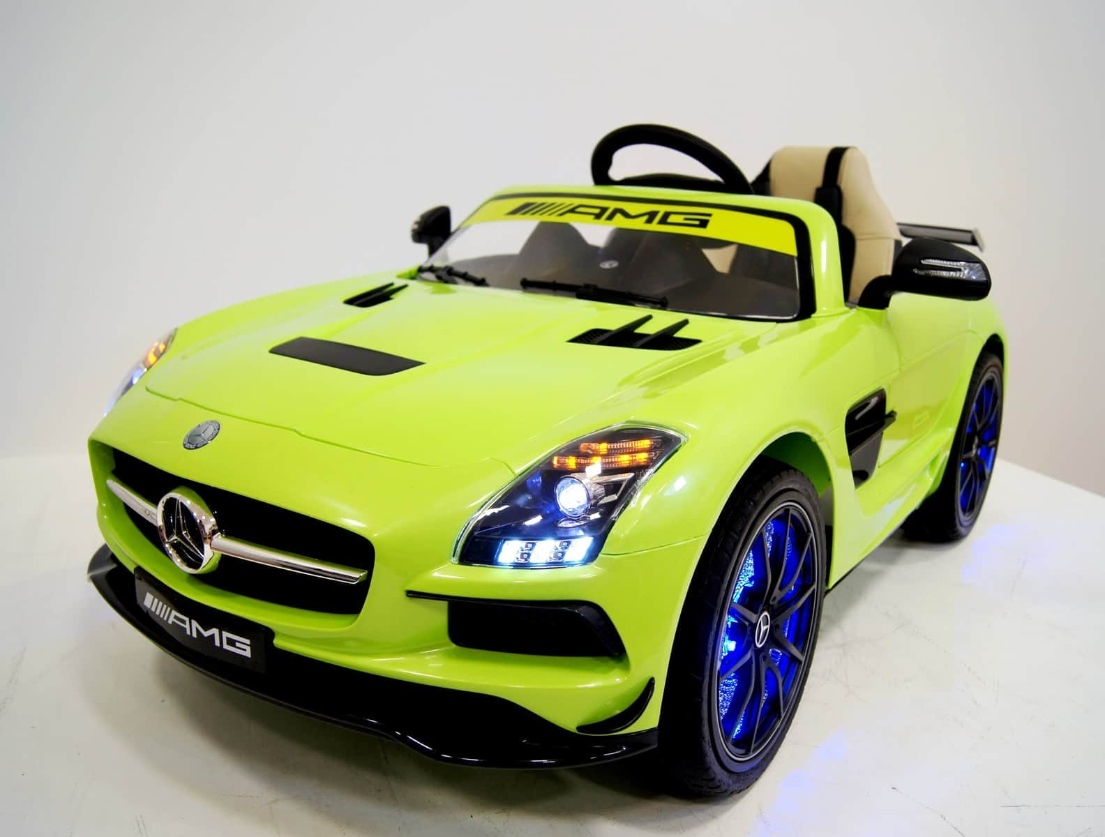 картинка Электромобиль Mercedes-Benz SLS AMG Green - SX128-S 