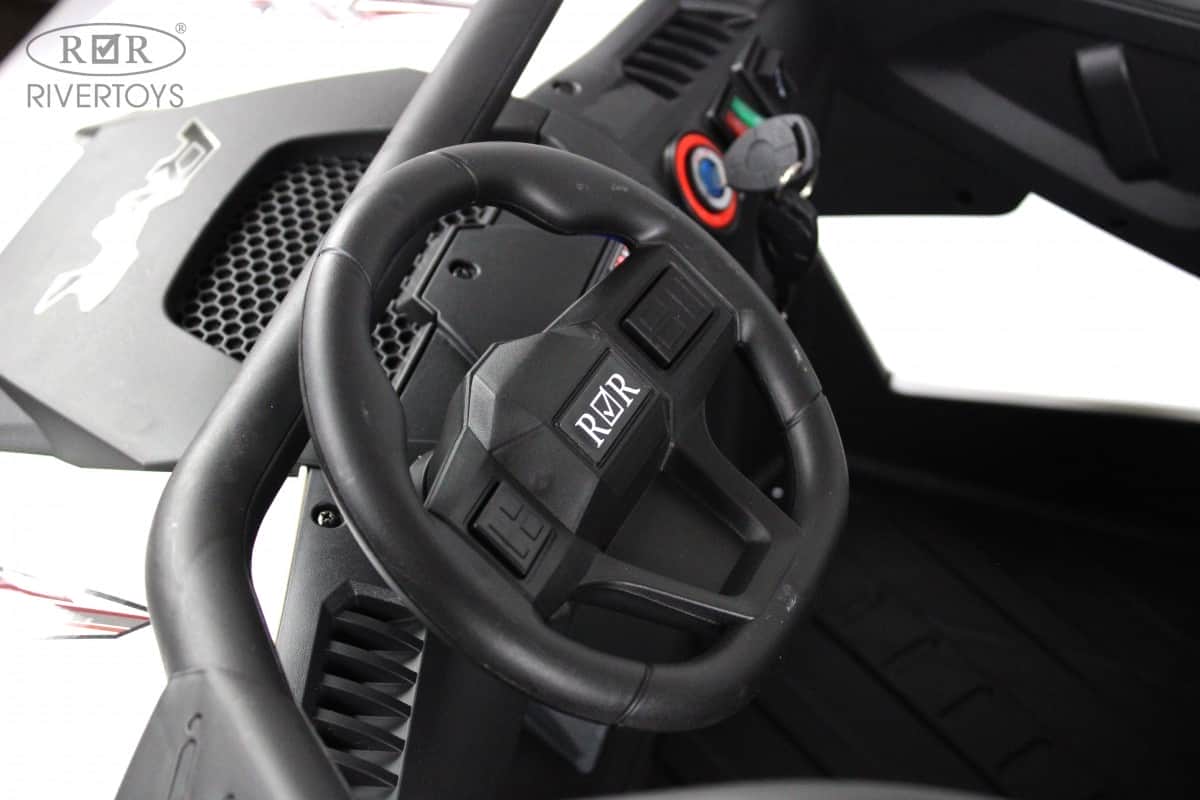 картинка Детский электромобиль C555CC белый 