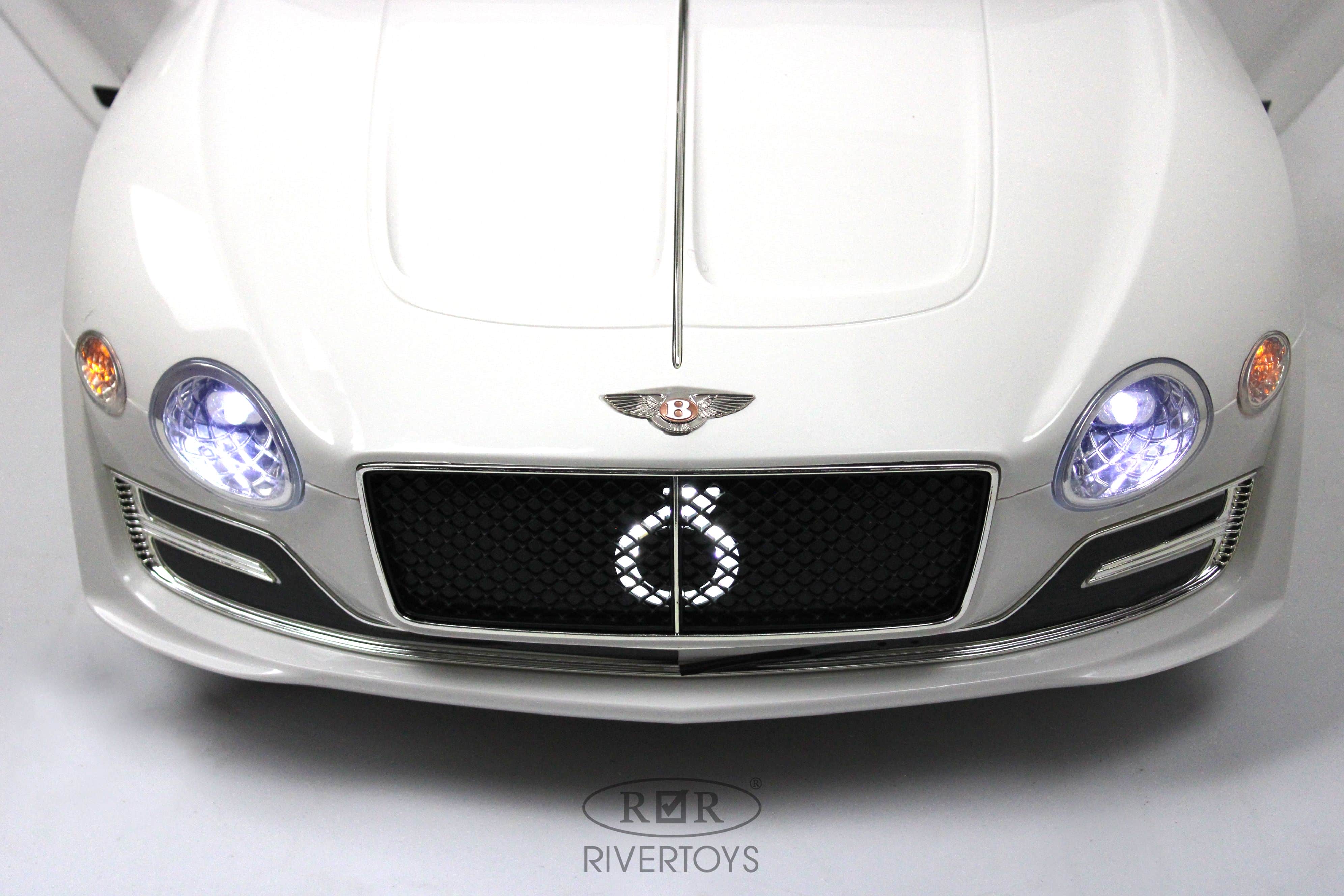 картинка Детский электромобиль Bentley EXP12 (JE1166) белый 