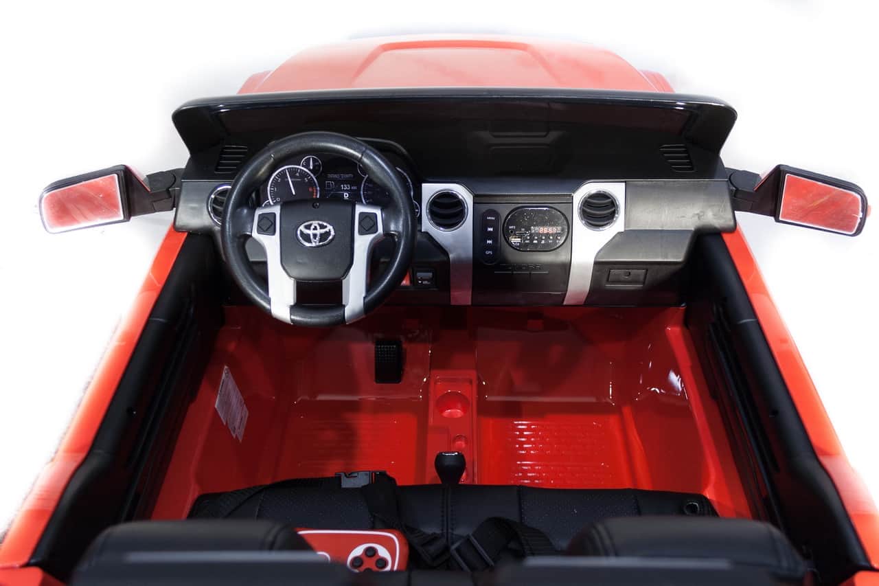 картинка Джип Toyota Tundra 2.0 Красный краска 
