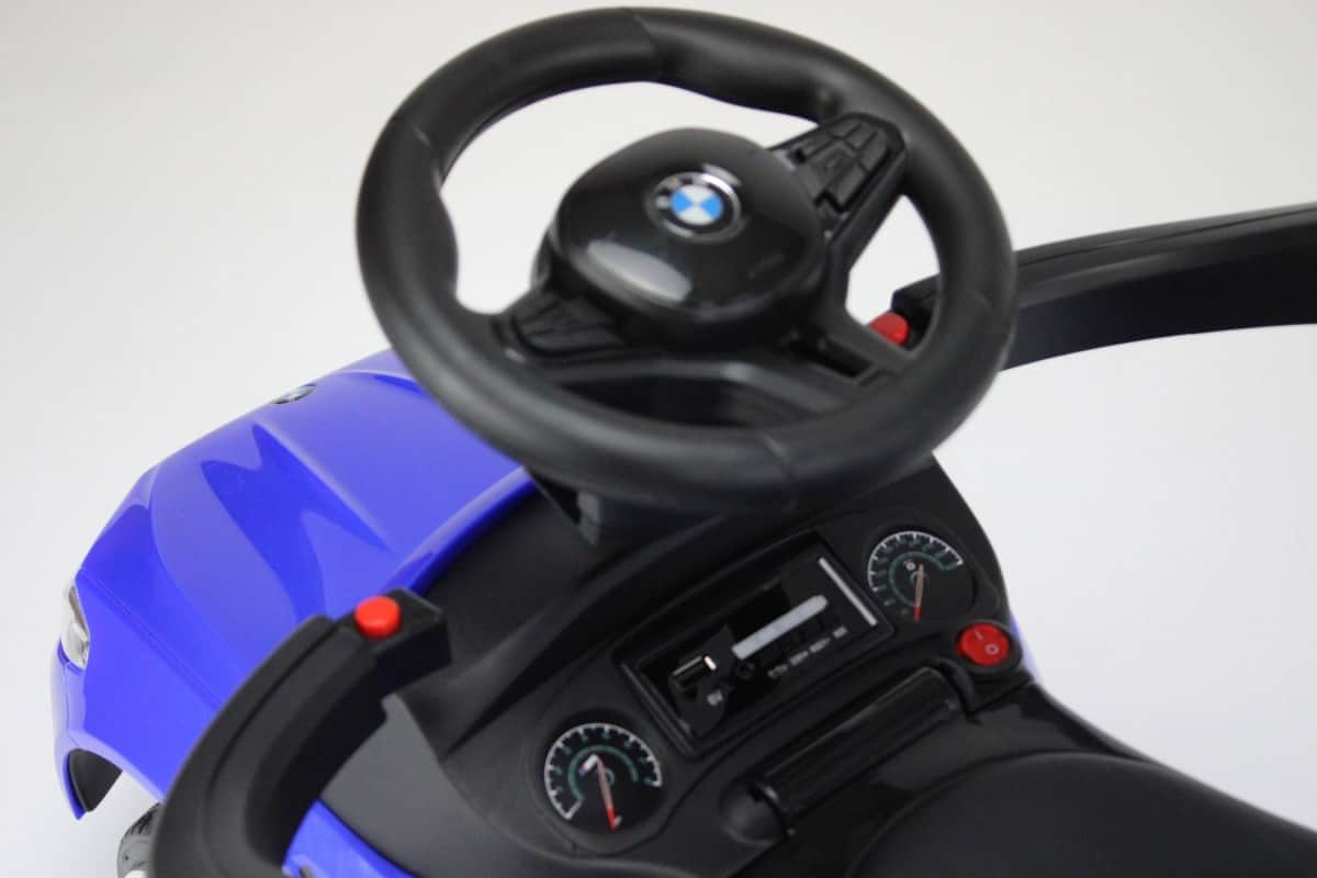 картинка Детский толокар BMW M5 (A999MP-H) синий 