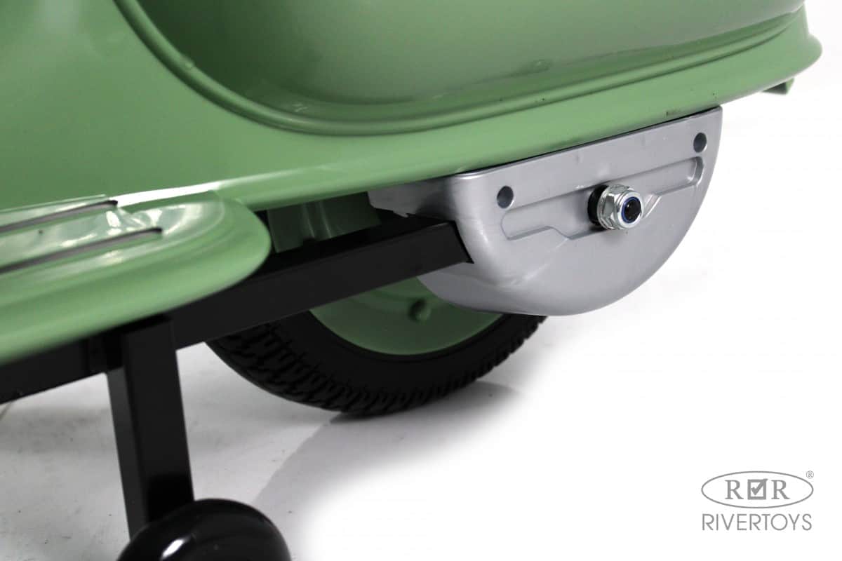 картинка Детский электроскутер VESPA (M888MM) зеленый 