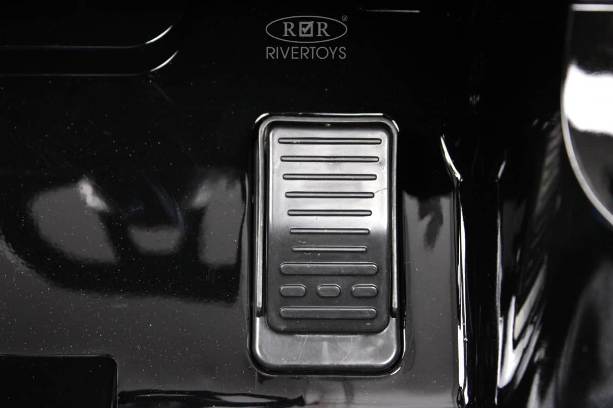 картинка Детский электромобиль X008XX черный глянец 