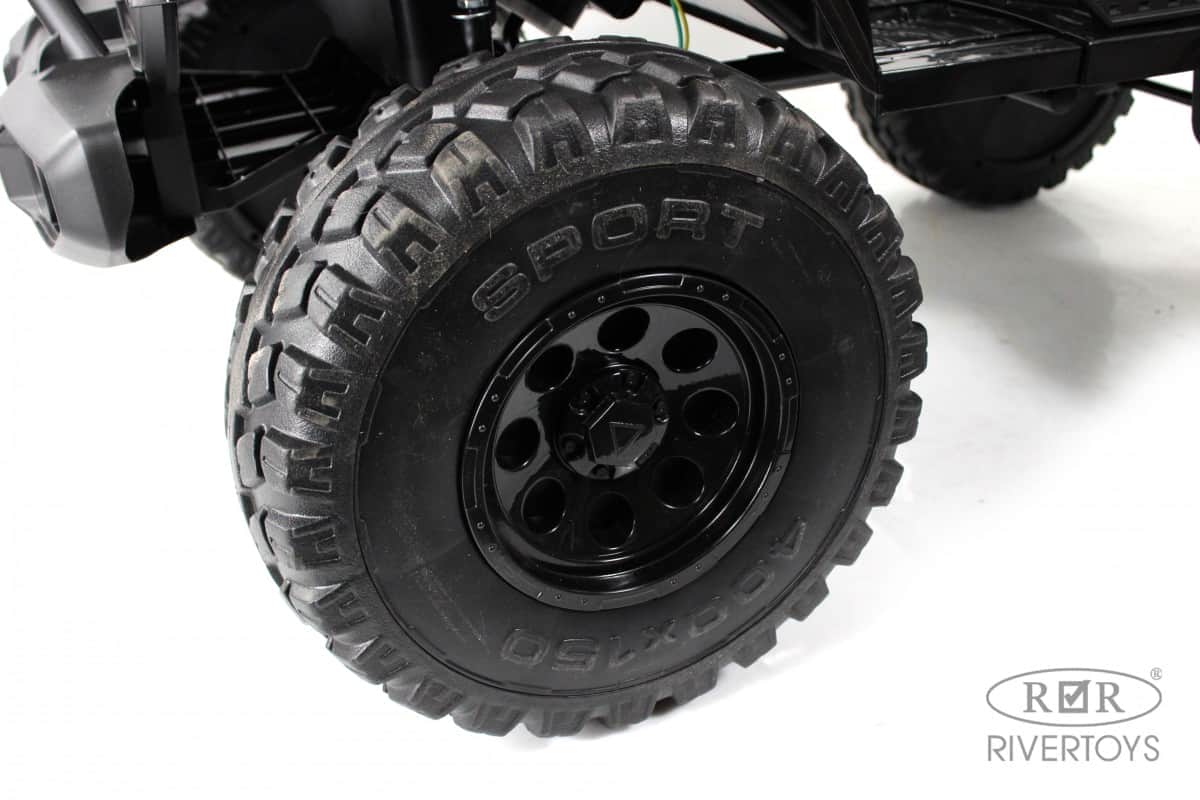 картинка Детский электромобиль Jeep A222AA черный 