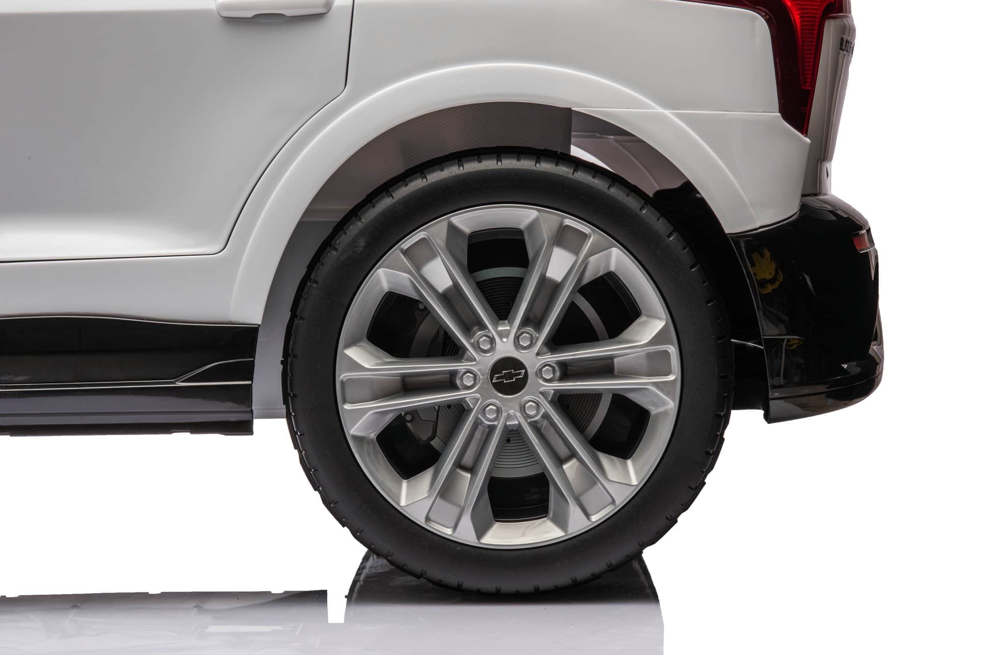 картинка Джип Chevrolett Blazer HL638 Белый 