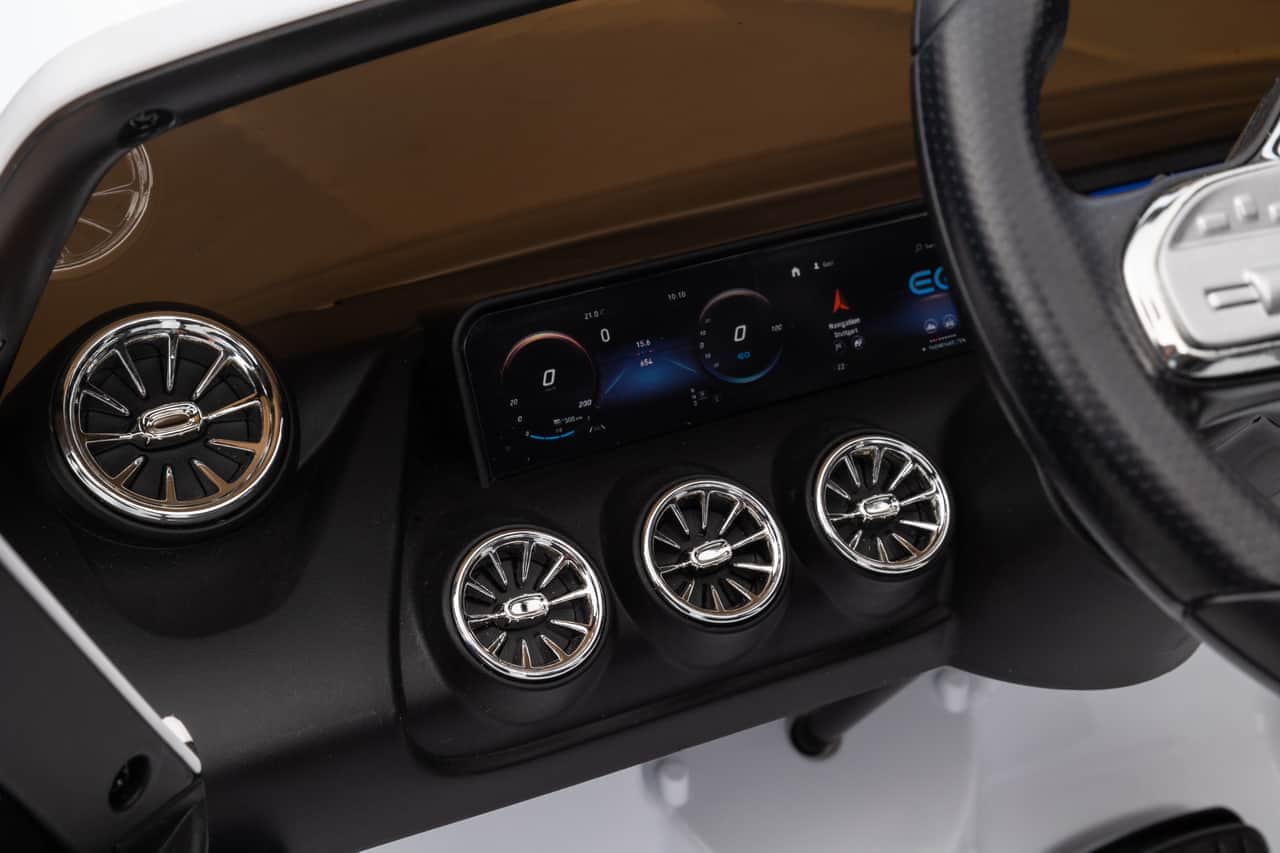 картинка Джип Mercedes Benz EQA Белый 