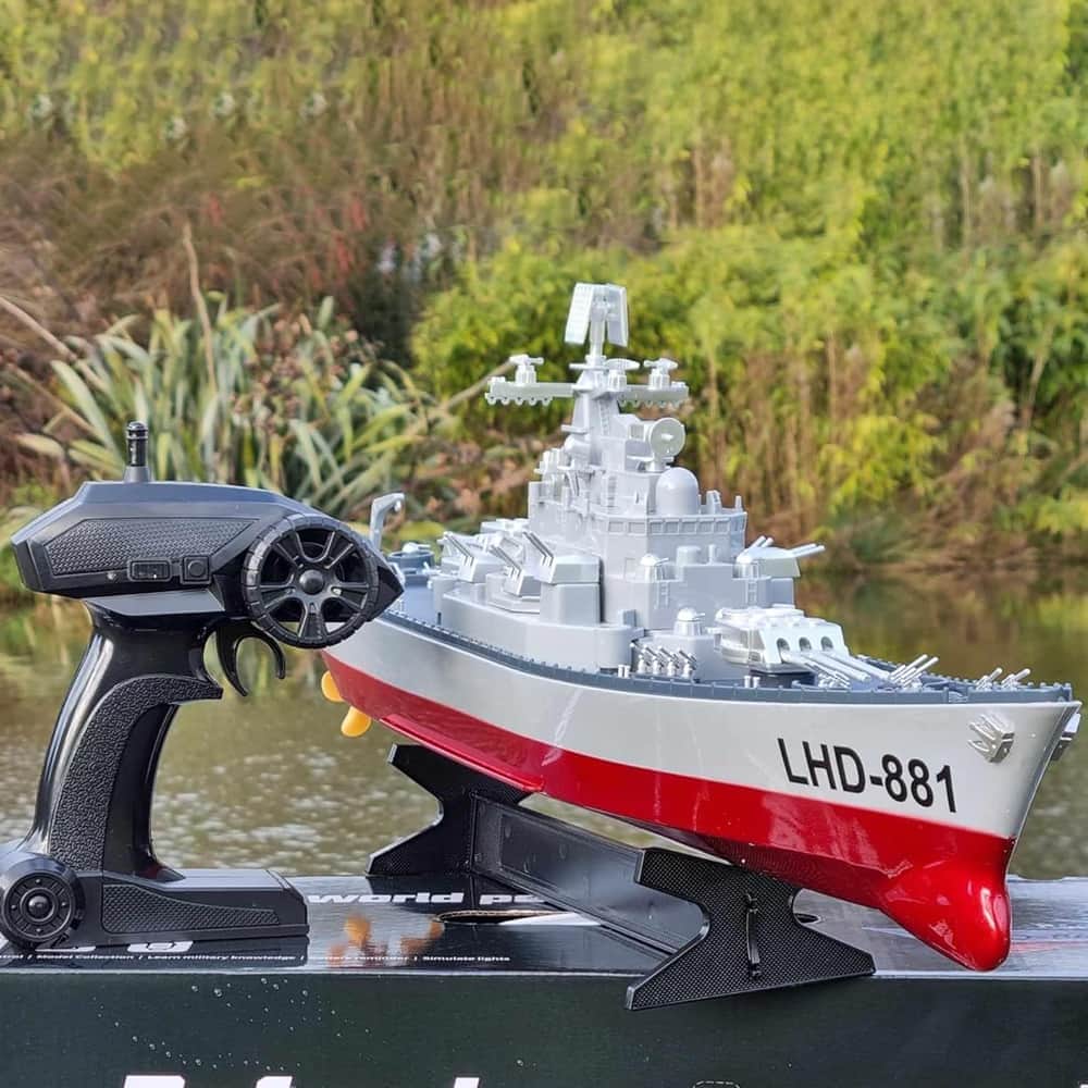 картинка Радиоуправляемый военный корабль линкор 1:360 - LHD-881 