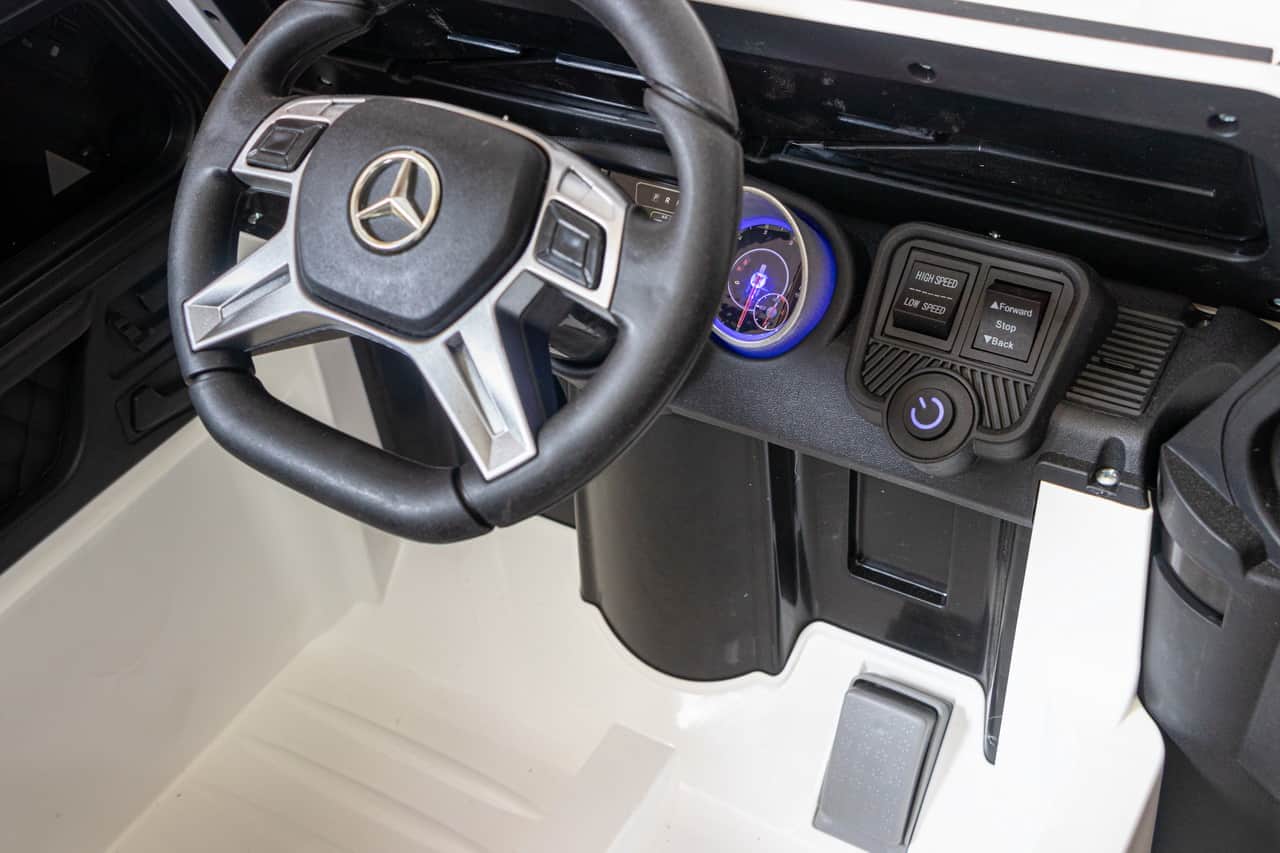 картинка Джип Mercedes Benz Maybach Small G 650S  Белый 