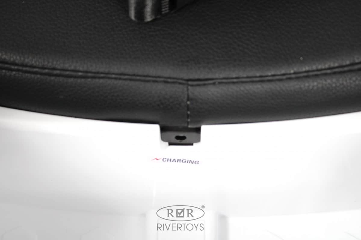 картинка Детский электромобиль K888PX белый 