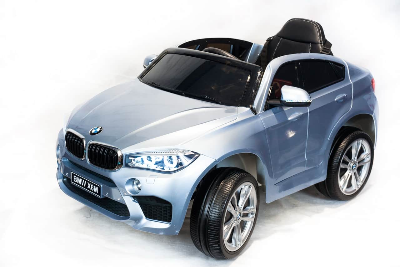 картинка Джип BMW X6M mini Серебро краска 