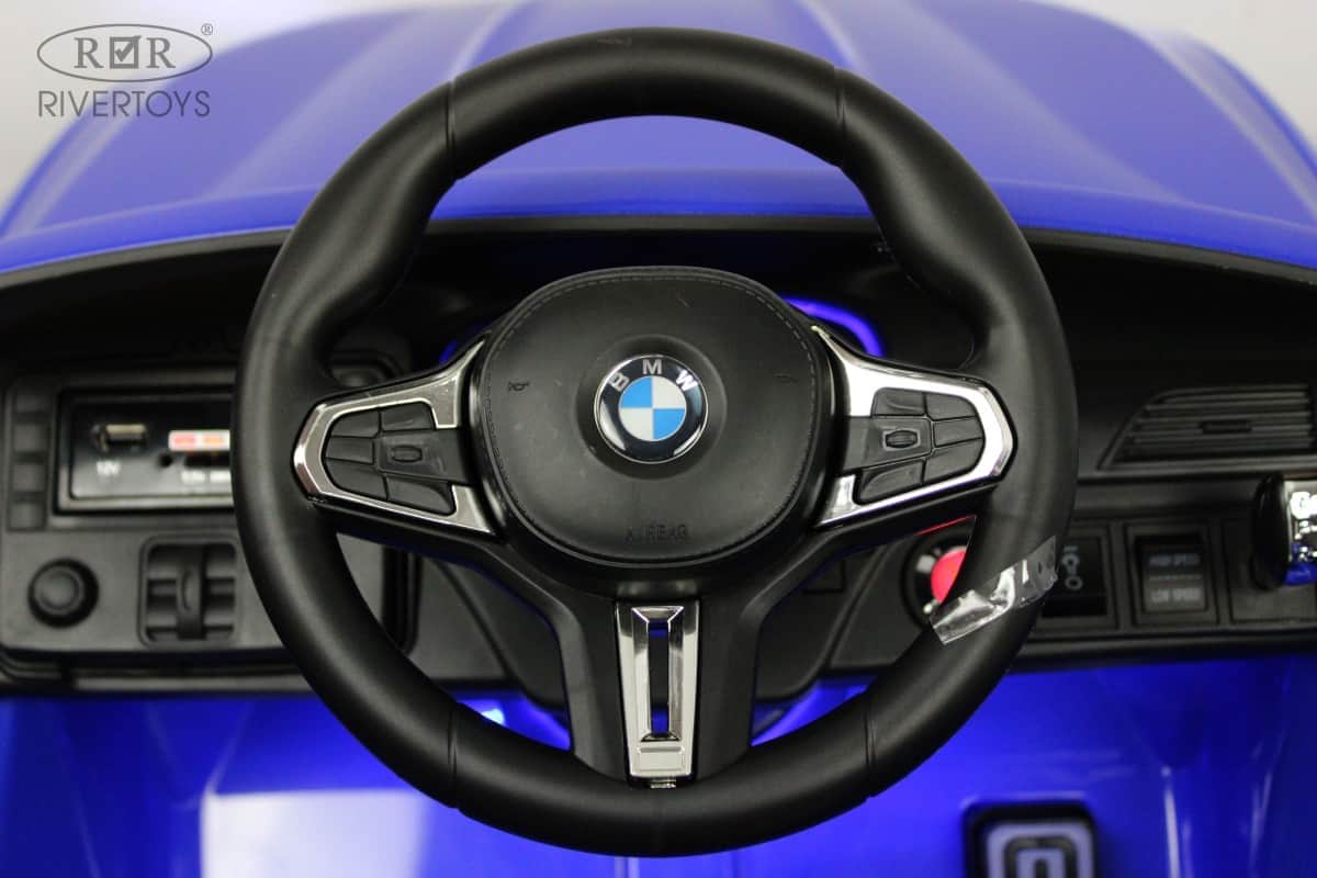 картинка Детский электромобиль BMW M5 Competition (A555MP) синий 
