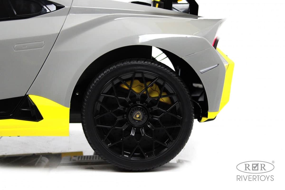 картинка Детский электромобиль Lamborghini Huracán STO (E888EE) серый 