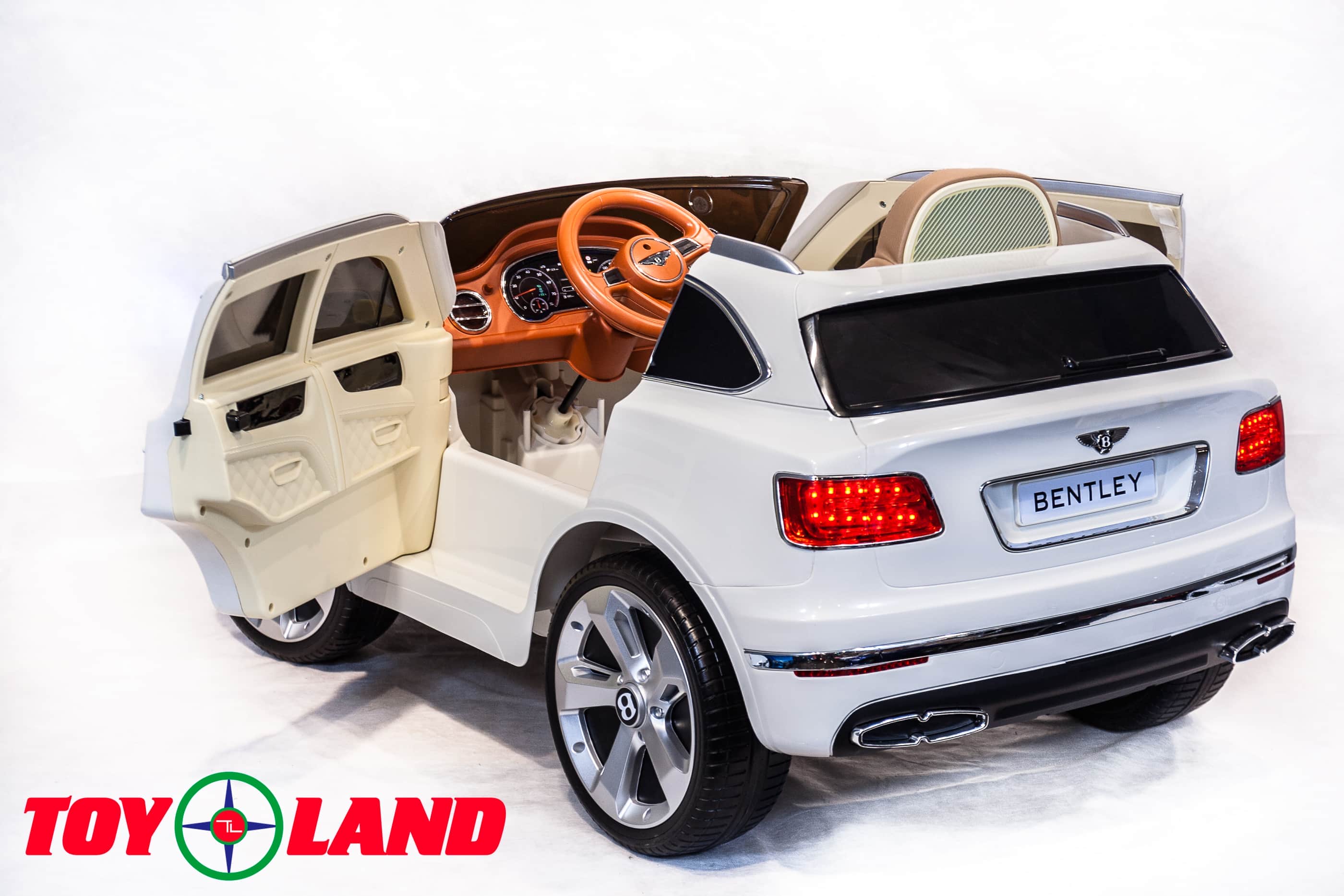 картинка Джип Bentley Bentayga Белый 