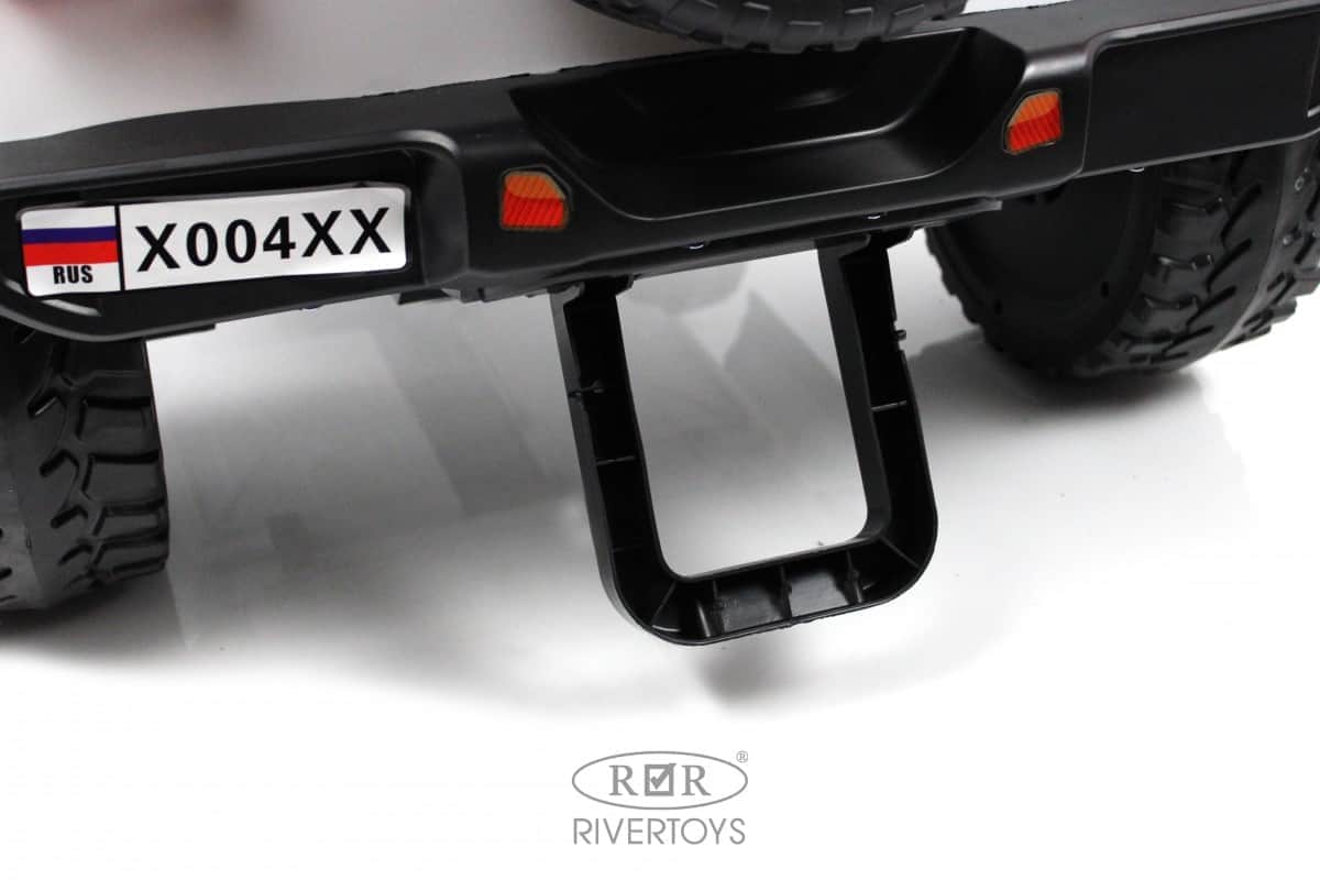картинка Детский электромобиль X004XX белый 
