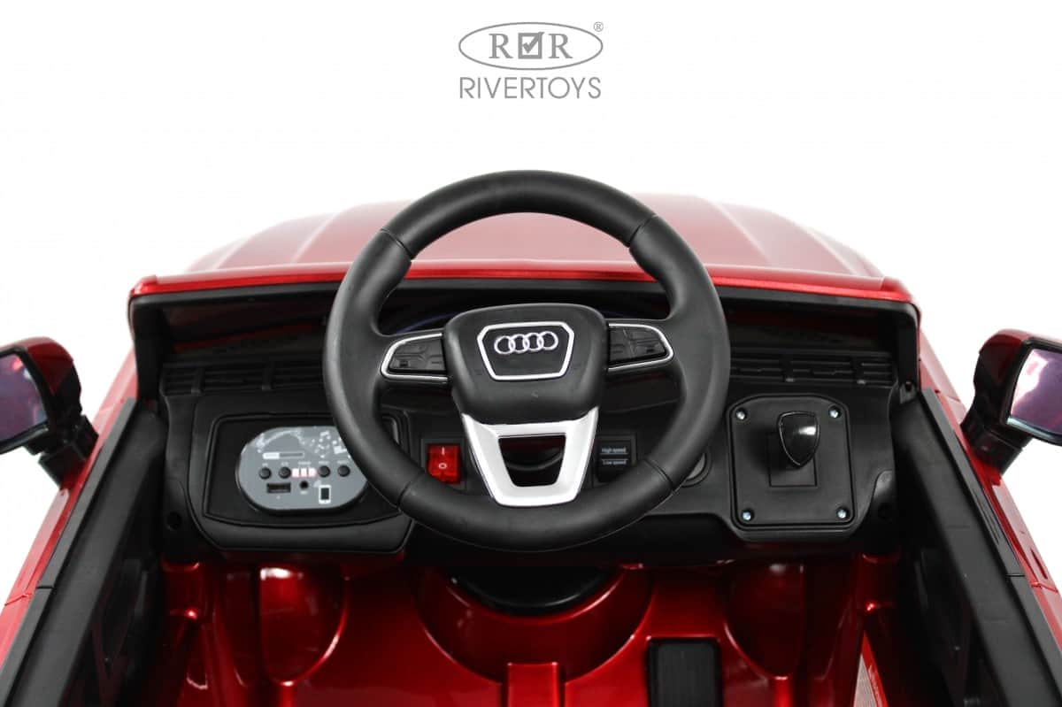 картинка Детский электромобиль AUDI Q7 (HL678) красный глянец 