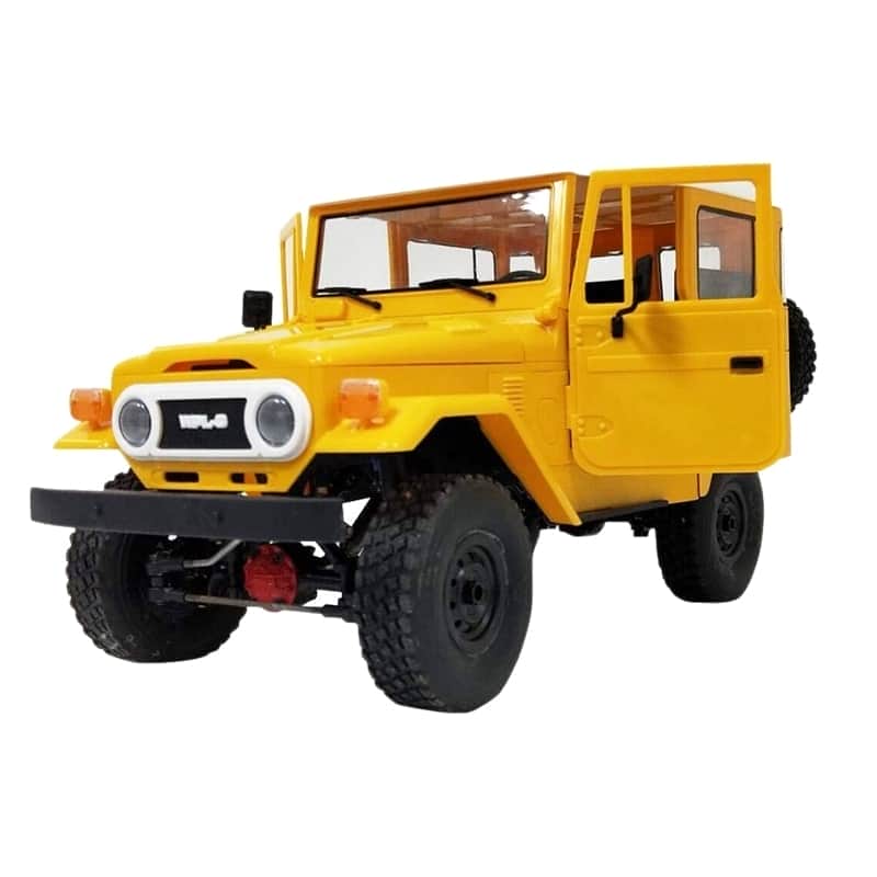 картинка Радиоуправляемый внедорожник WPL Toyota FJ40 желтый 4WD масштаб 1:16 2.4G - WPLC-34-YELLOW 