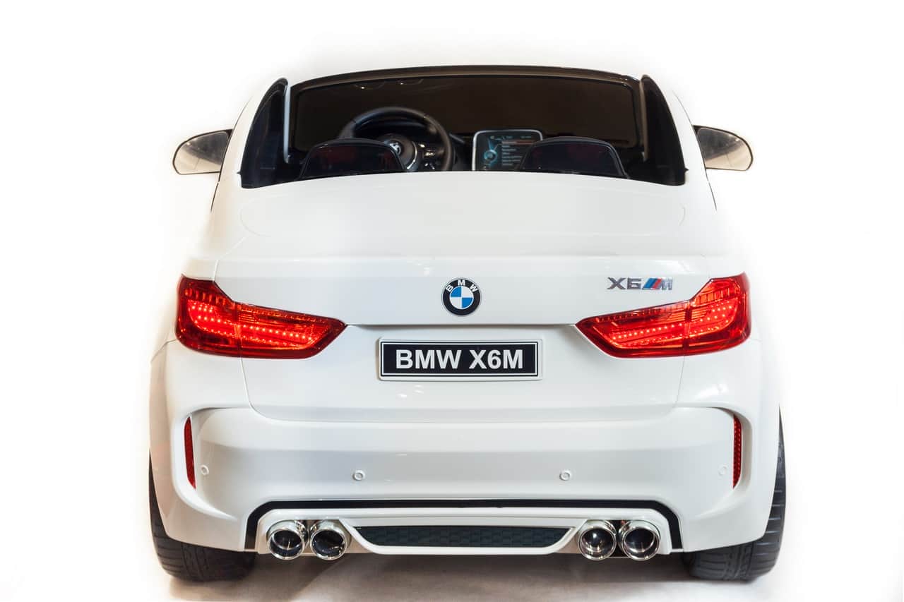 картинка Джип BMW X6M Белый 