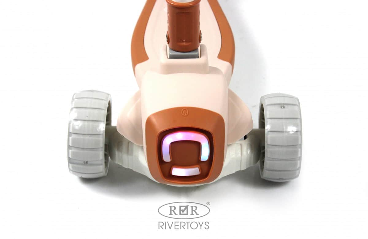 картинка Детский самокат HB-T8 коричневый 