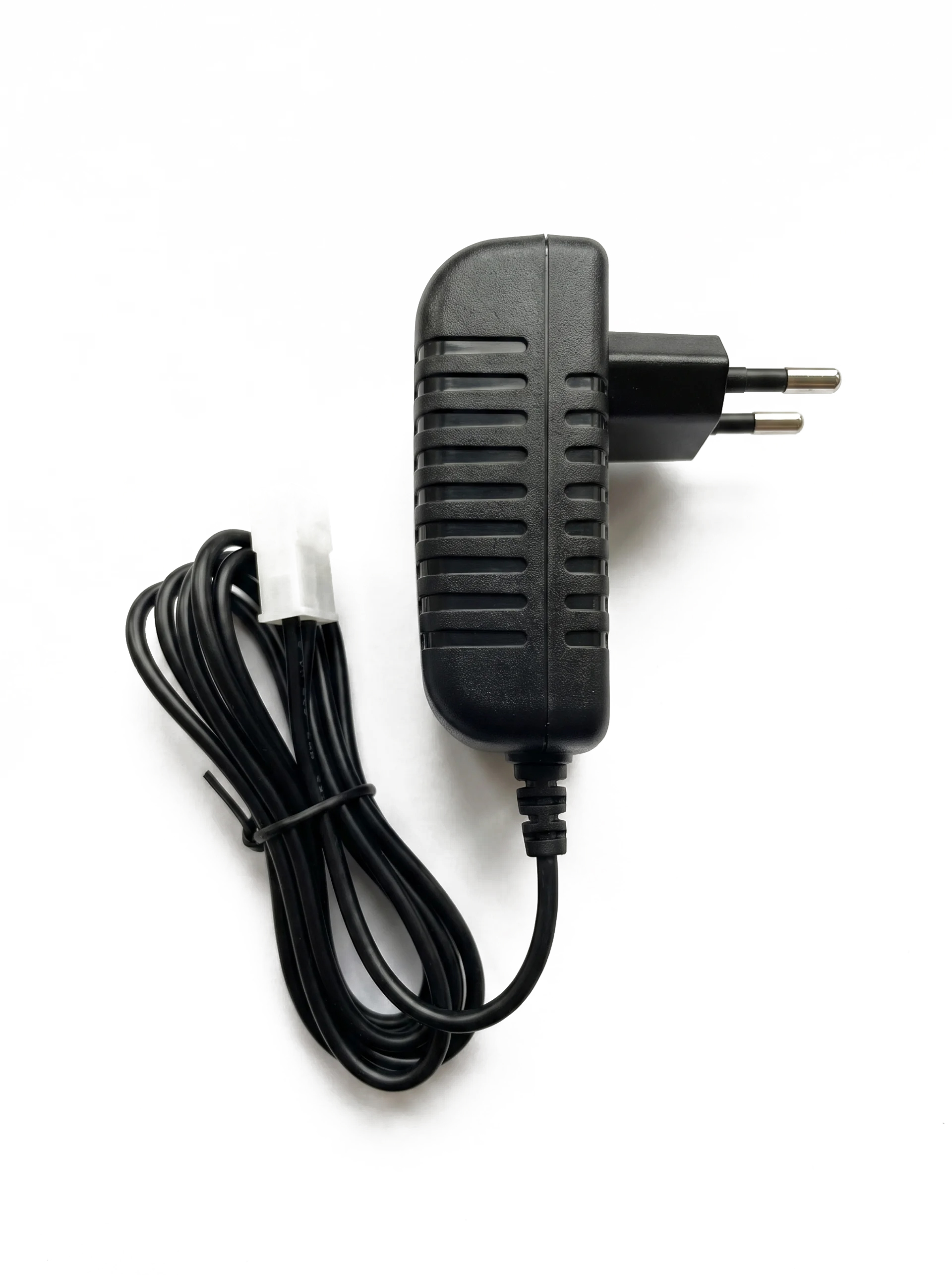 картинка Зарядное устройство G.T.Power NiMh/NiCd (220В/1A/12В) Tamiya - GTP-N701 