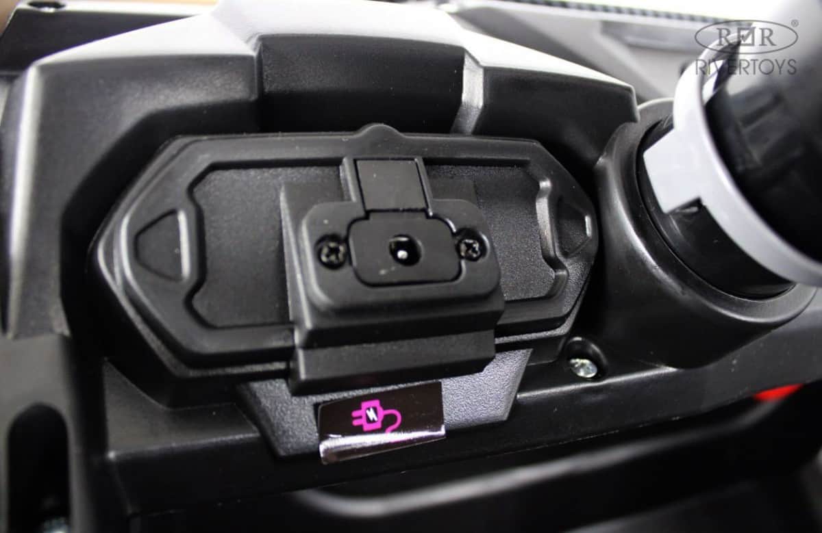 картинка Детский электромобиль K555KK 4WD 24V розовый 