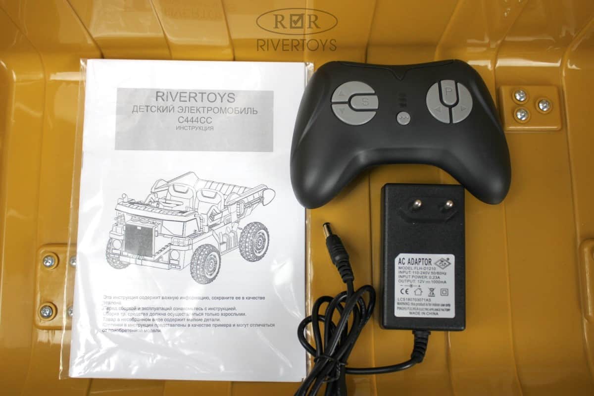 картинка Детский электромобиль C444CC жёлтый 