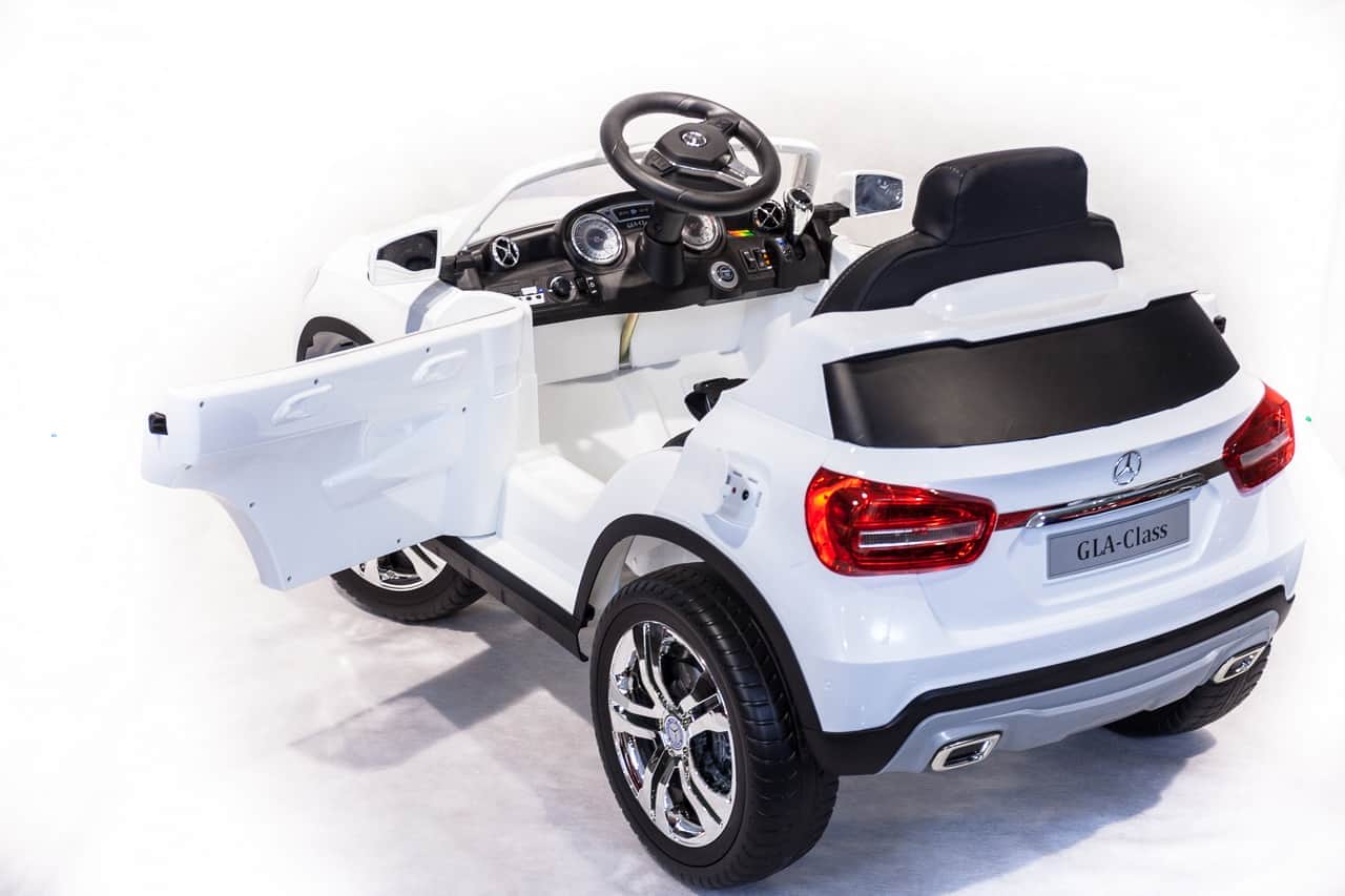 картинка Джип Mercedes Benz GLA R 653 Белый 