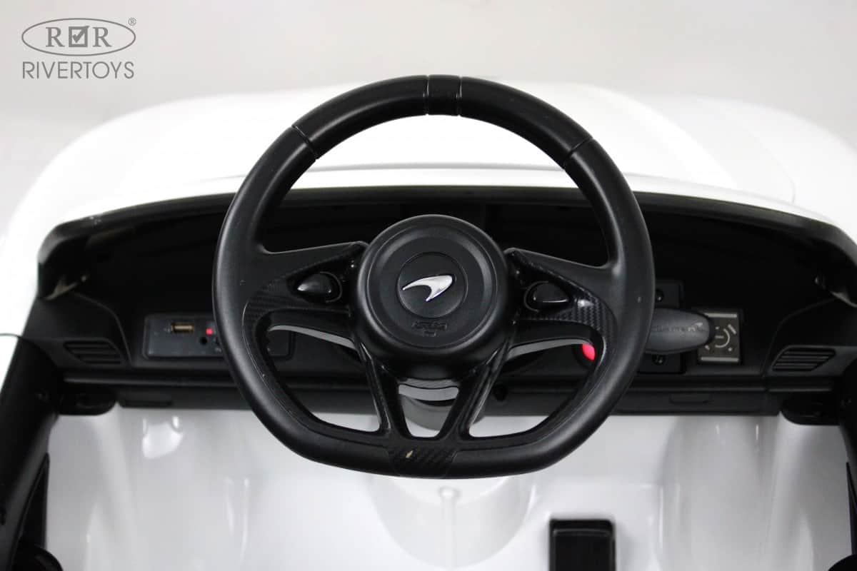 картинка Детский электромобиль McLaren Artura (P888BP) белый 