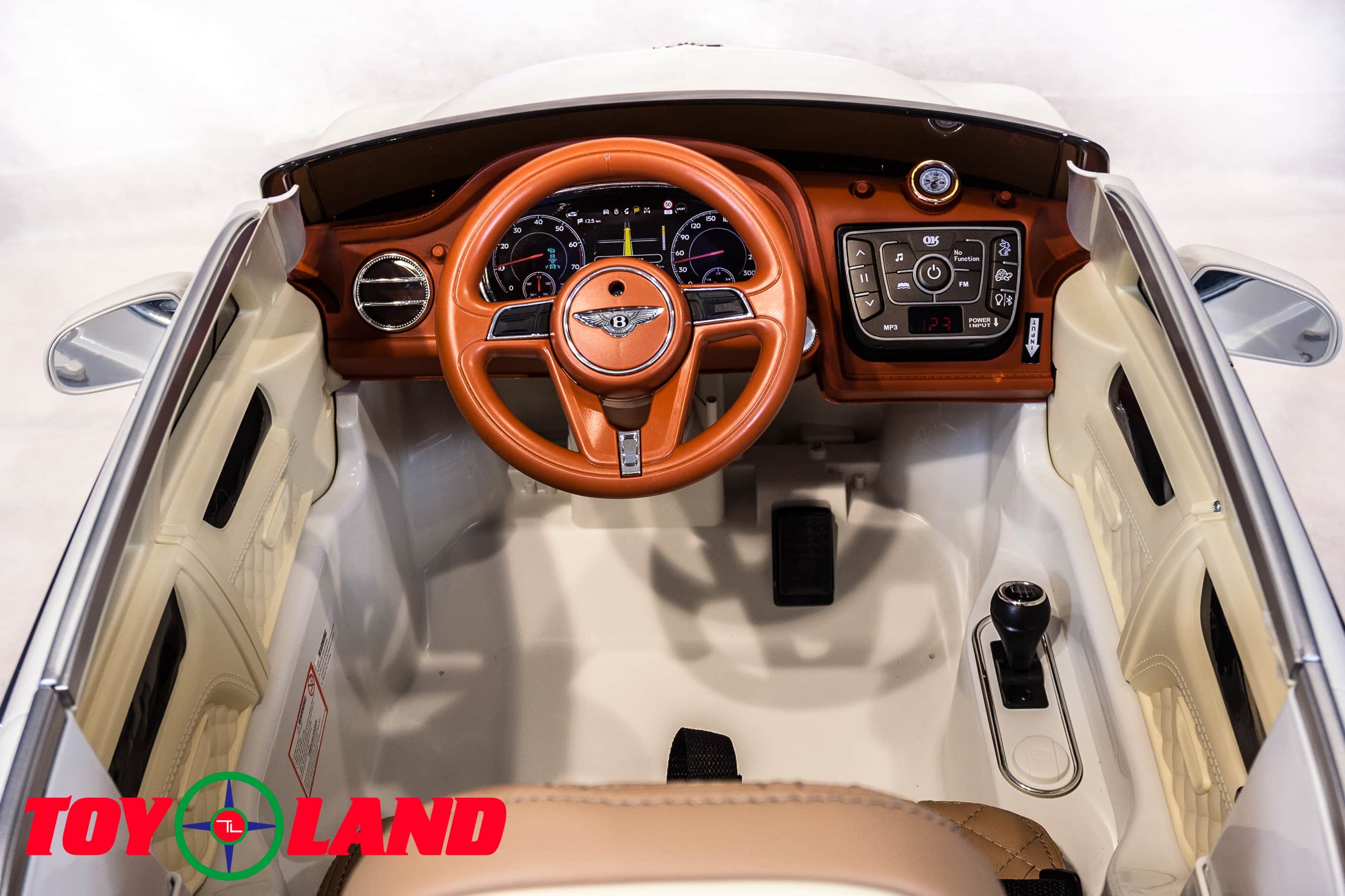 картинка Джип Bentley Bentayga Белый 