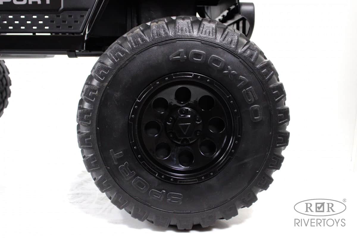 картинка Детский электромобиль Jeep A222AA черный 