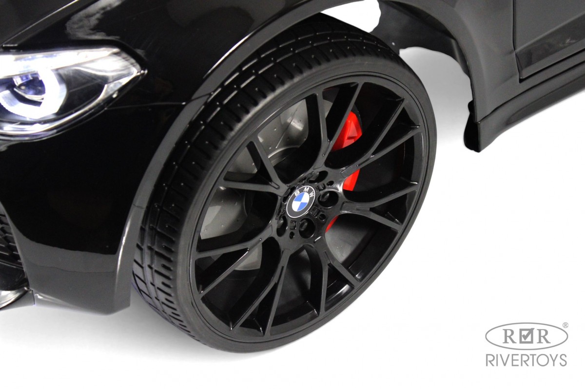 картинка Детский электромобиль BMW M5 Competition (A555MP) черный глянец 