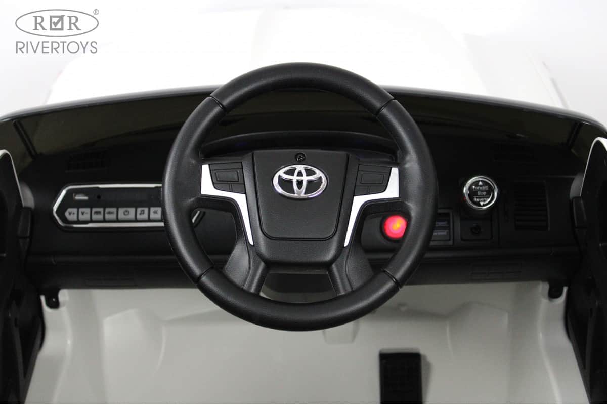 картинка Детский электромобиль Toyota Land Cruiser 200 (JJ2022) белый 