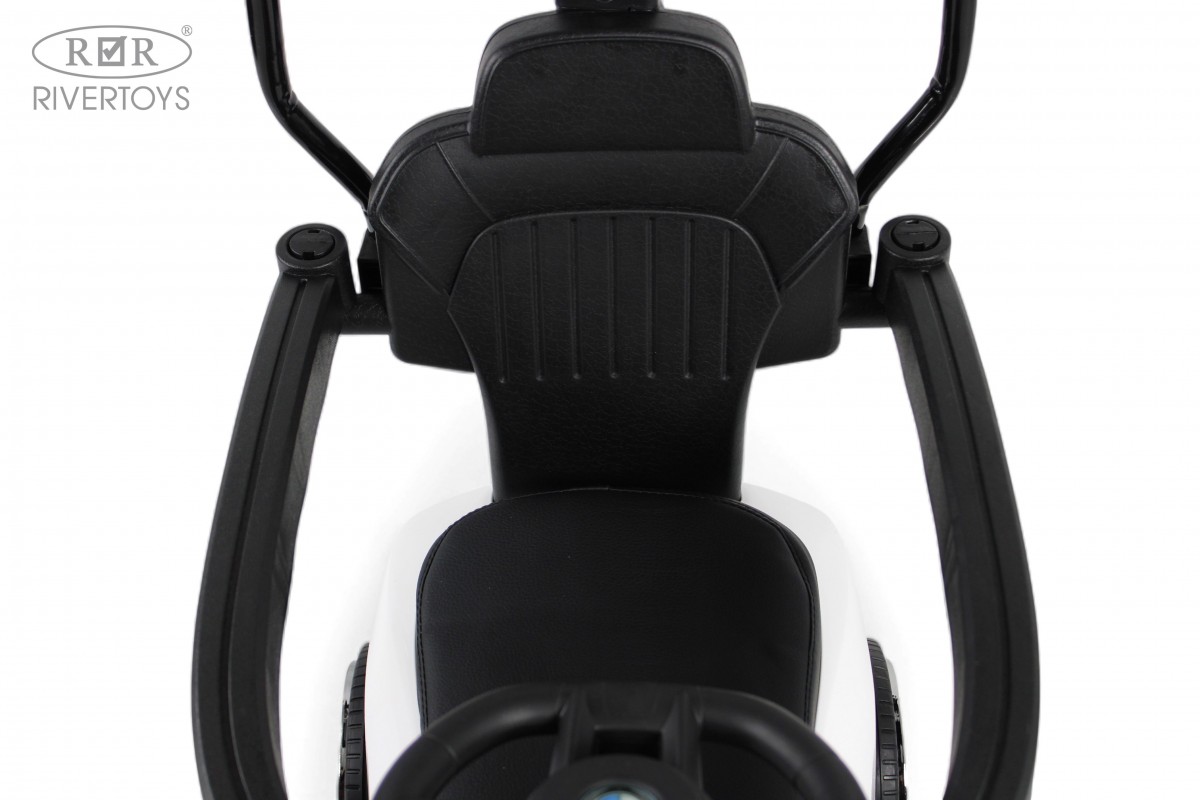 картинка Детский толокар Z005ZZ-BP белый 