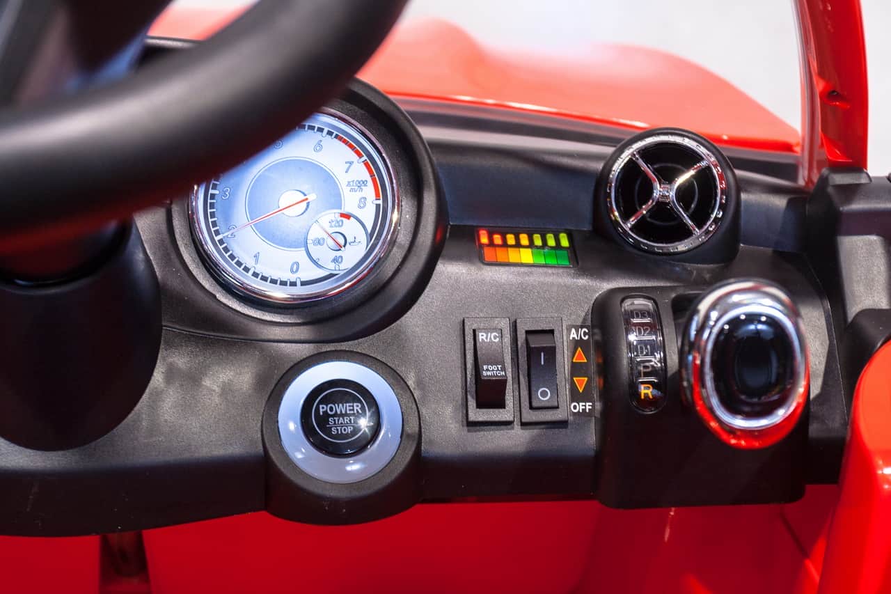 картинка Джип Mercedes Benz GLA R 653 Красный 