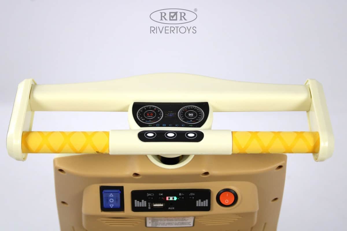картинка Детский электроскутер K444PX бежевый 