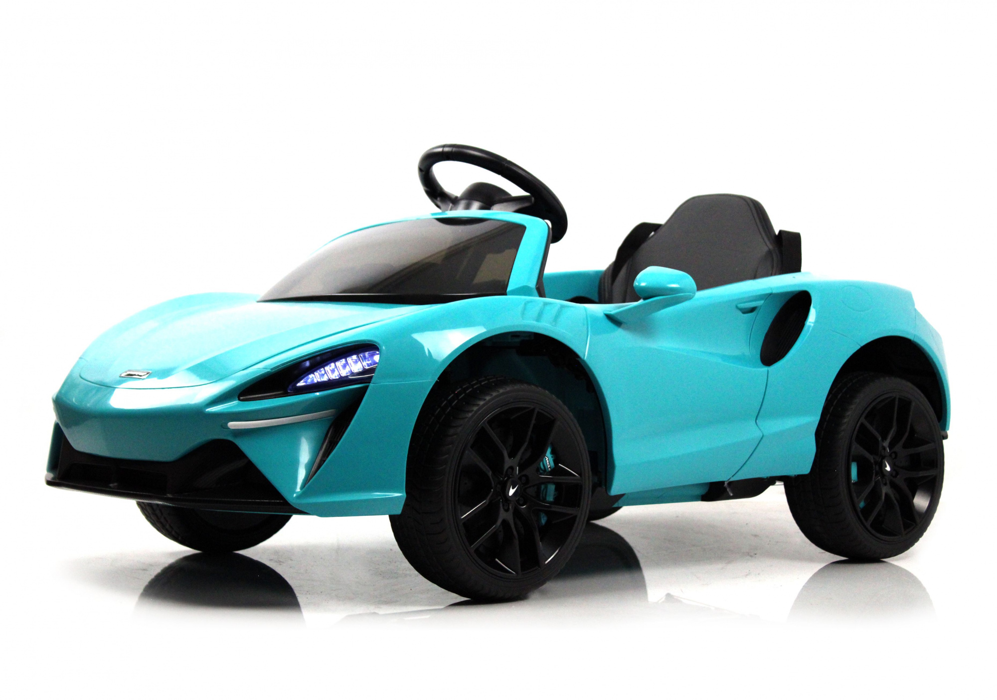 картинка Детский электромобиль McLaren Artura (P888BP) голубой 
