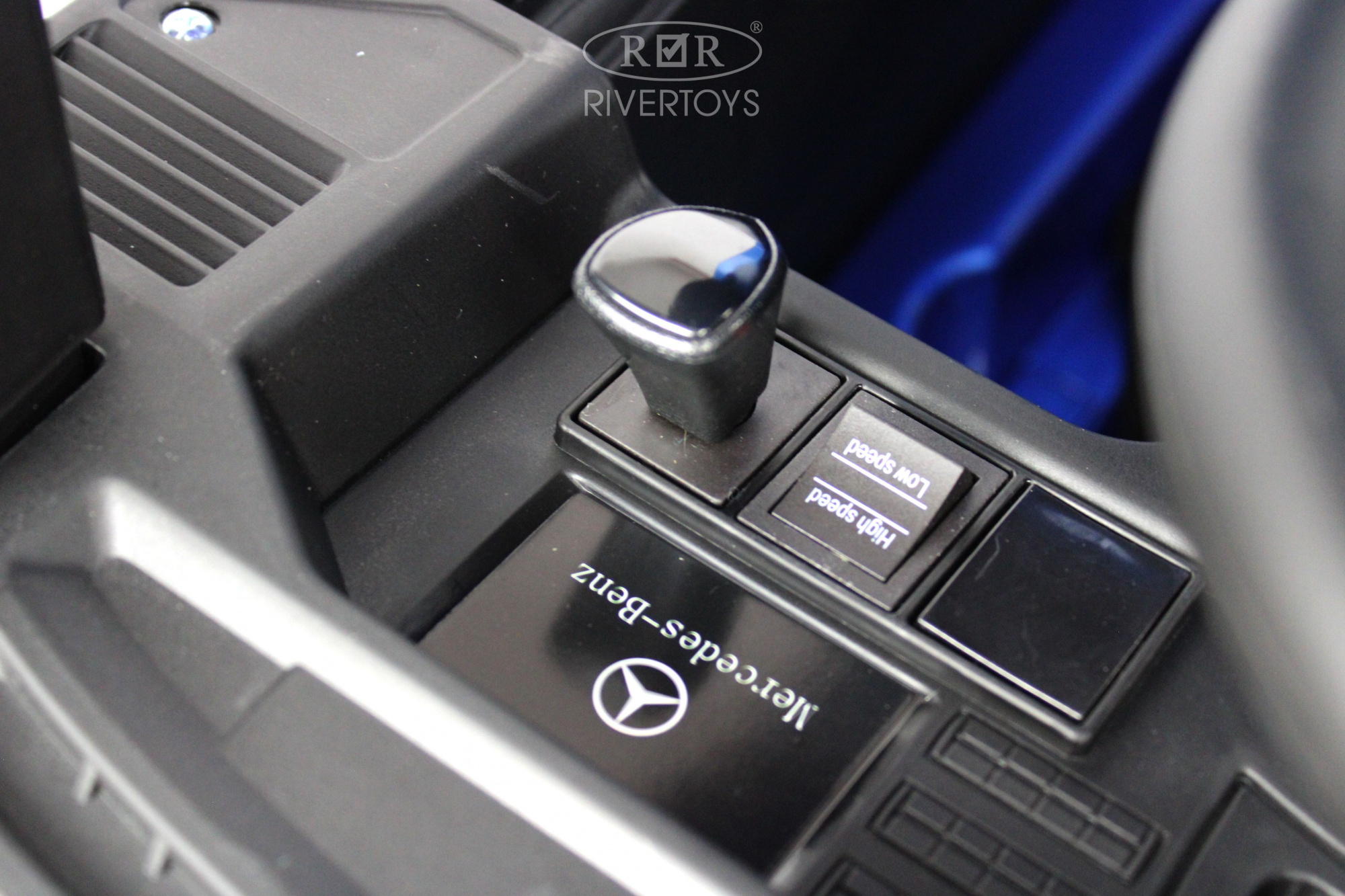 картинка Детский электромобиль Mercedes-Benz Actros 4WD (HL358) синий глянец 