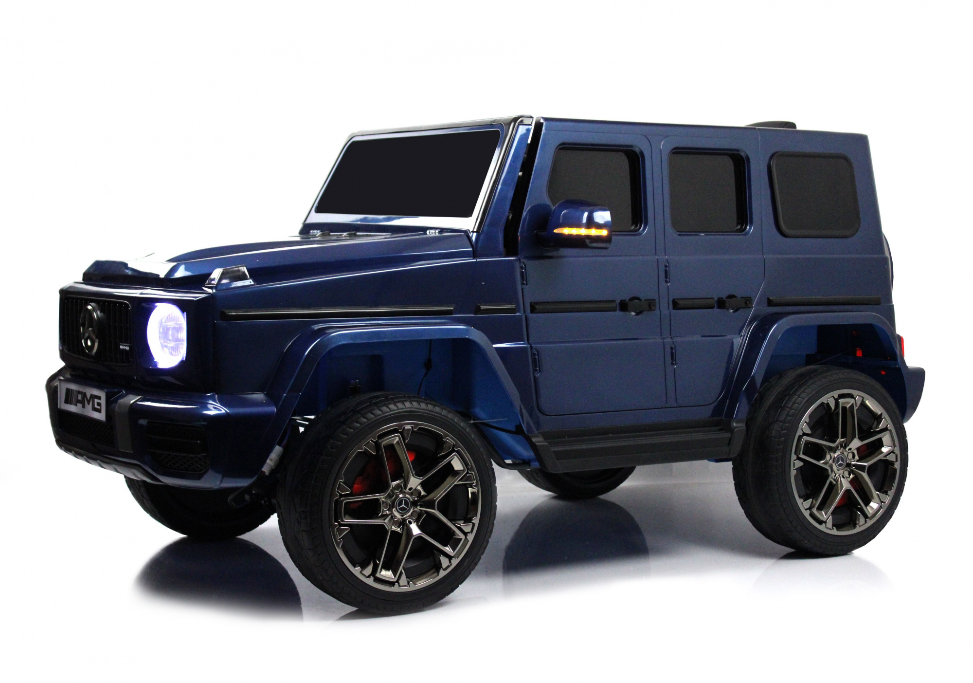 картинка Детский электромобиль Mercedes-AMG G63 (G111GG) синий глянец 