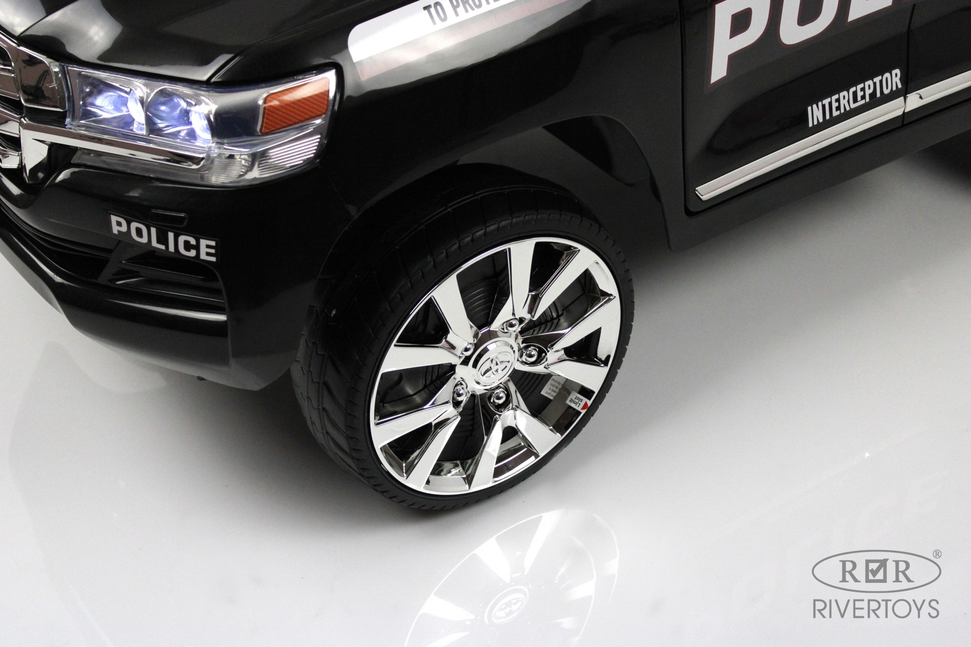 картинка Детский электромобиль Toyota Land Cruiser 200 (JJ2022) полицейский черный 